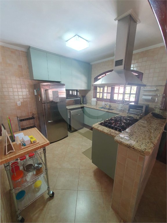 Casa à venda com 4 quartos, sendo 1 suíte, no condomínio Parque São Gabriel, Itatiba - SP
