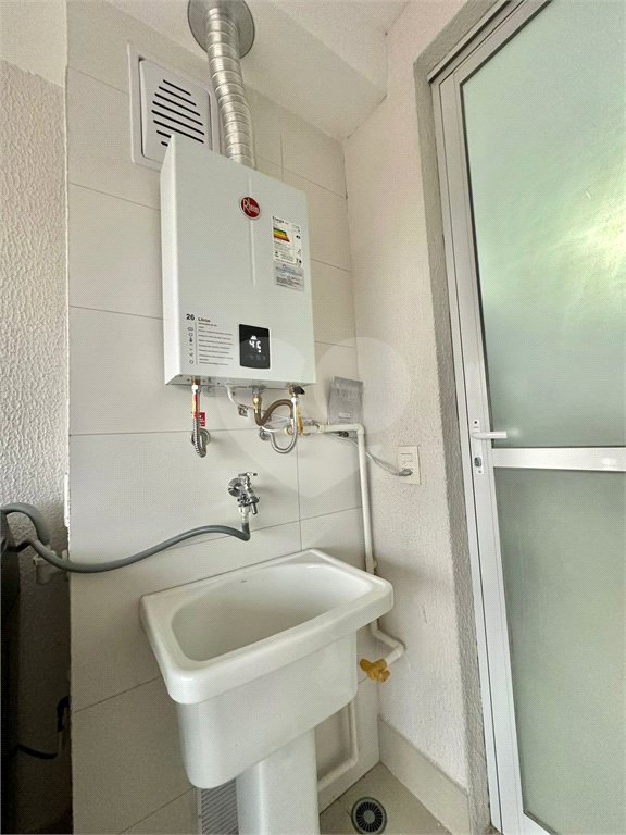 Apartamento à venda com 3 quartos, sendo 1 suíte,  em Vila Andrade, São Paulo, SP