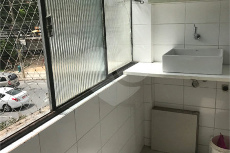 Apartamento à venda com 2 quartos em Vila Romana, São Paulo, SP