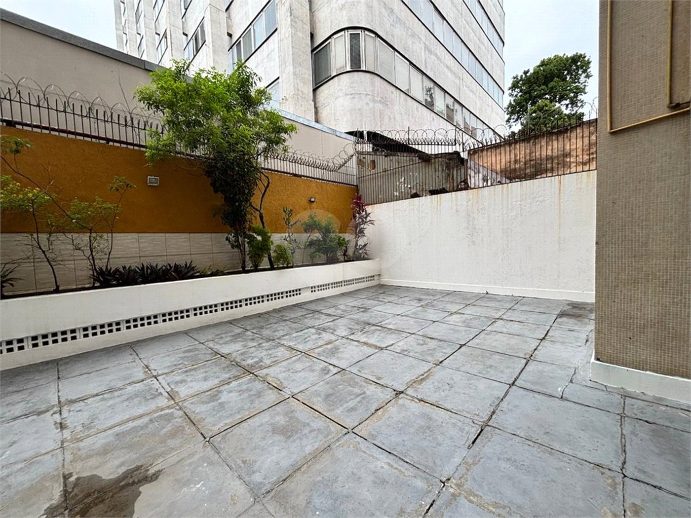 Apartamento à venda com 3 quartos, sendo 1 suíte,  em Maracanã, Rio de Janeiro, RJ