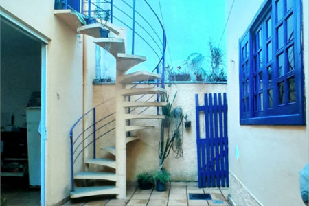 Sobrado à venda com 3 quartos em Sumaré, São Paulo, SP
