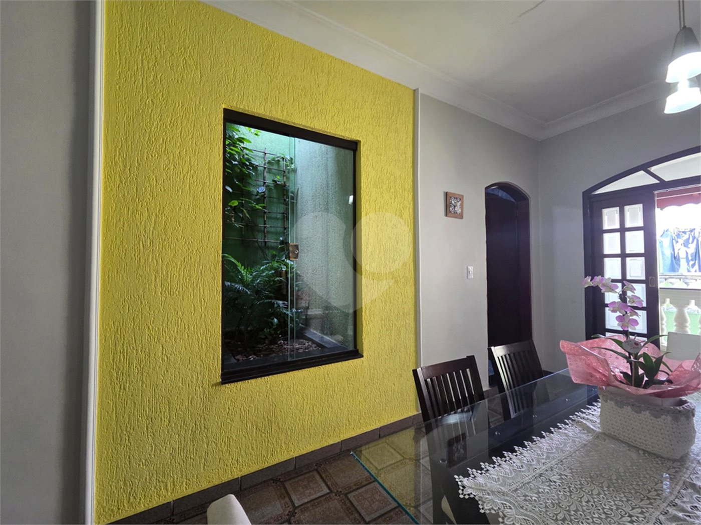 Casa à venda com 4 quartos, sendo 1 suíte, em Vila Paulo Silas, São Paulo, SP