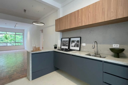 Apartamento com 2 dormitórios à venda, 100 m² por R$ 830.000,00 - Boqueirão - Santos/SP