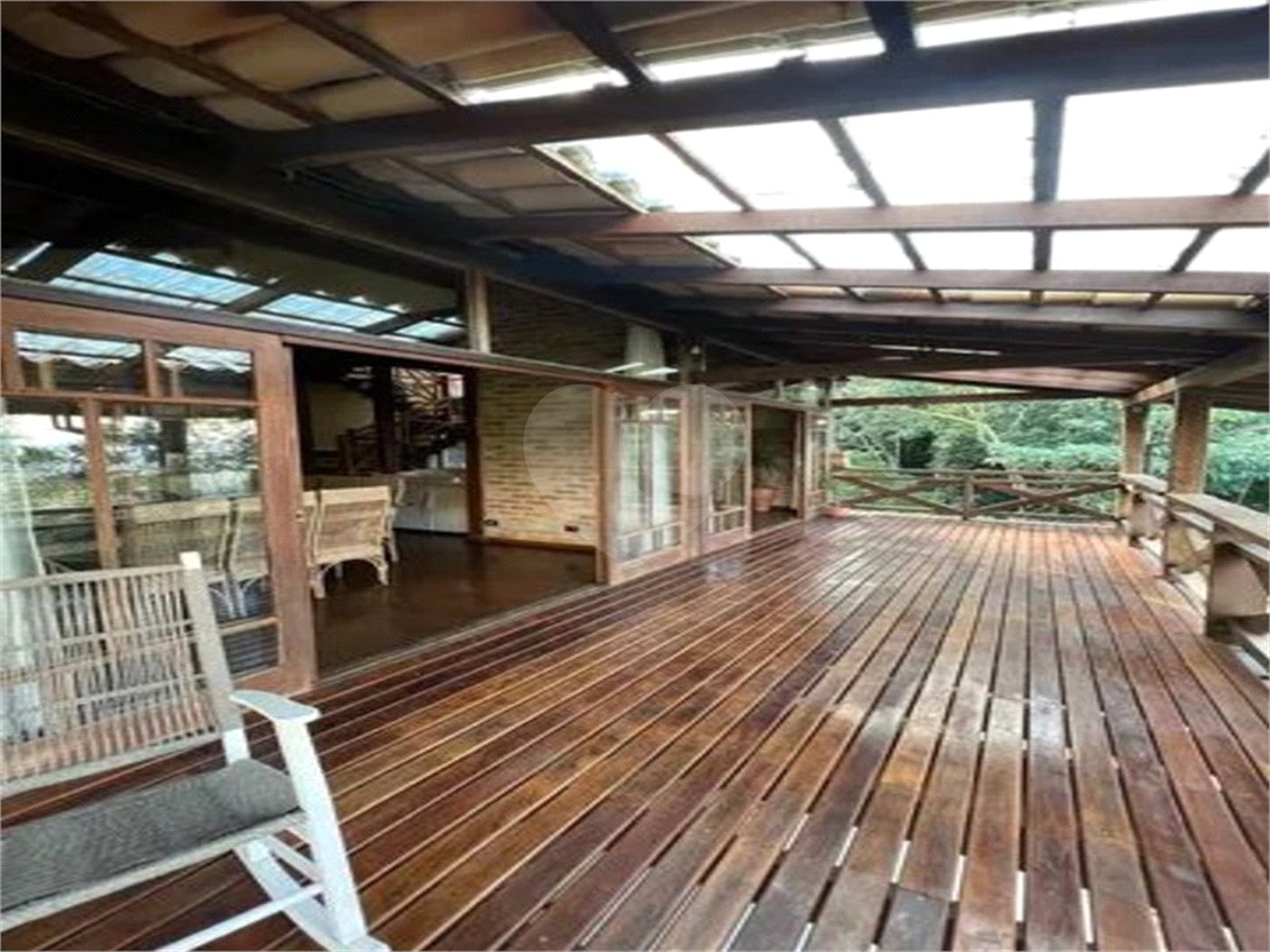 Casa à venda com 3 quartos, sendo 1 suíte,  no condomínio Alpes da Cantareira, Mairiporã - SP