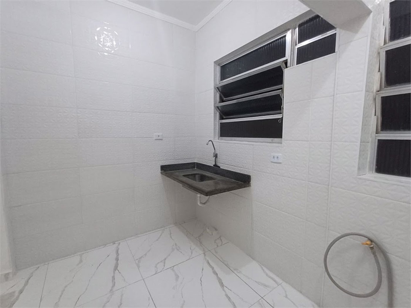 Apartamento com 2 dormitórios à venda, 56 m² por R$ 515.000,00 - José Menino - Santos/SP