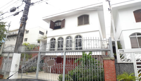 Sobrado à venda com 4 quartos, sendo 2 suítes, em Santana, São Paulo, SP