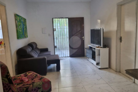 Chácara à venda com 4 quartos em Aguapeú, Itanhaém, SP