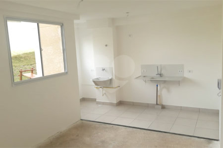 Apartamento à venda com 1 quarto em Jardim Casa Branca, Suzano, SP