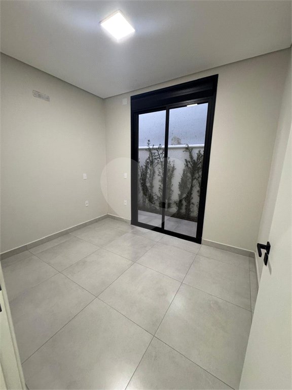 Casa à venda com 3 quartos, sendo 2 suítes,  no condomínio Jardim Golden Park Residencial, Sorocaba - SP