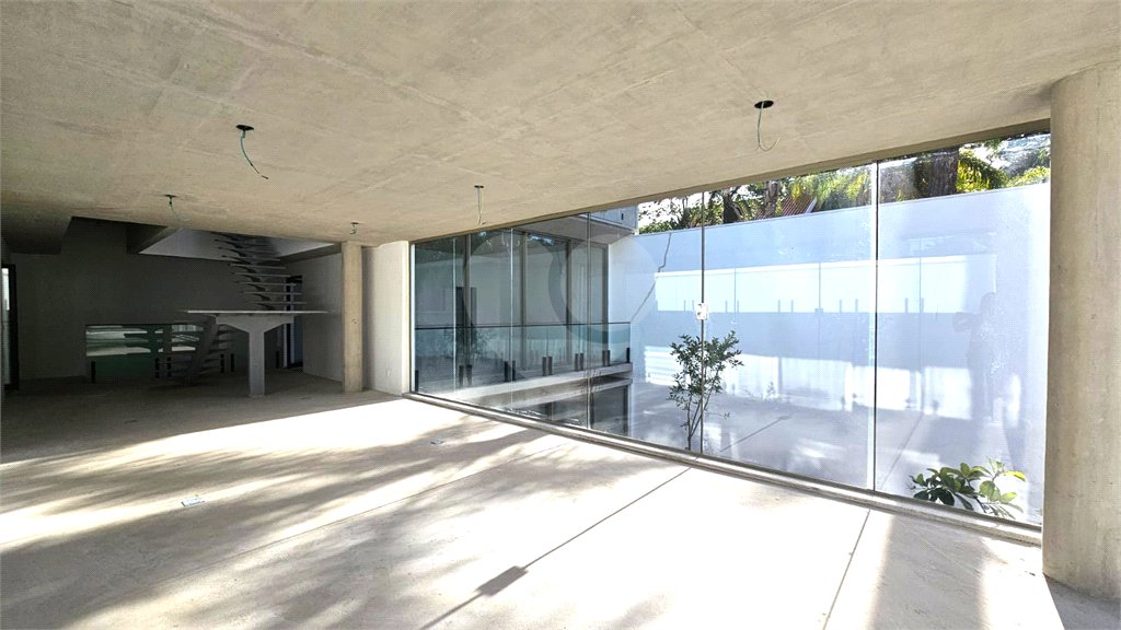 Casa à venda com 3 suítes no condomínio Residencial Heron 140, São Paulo - SP