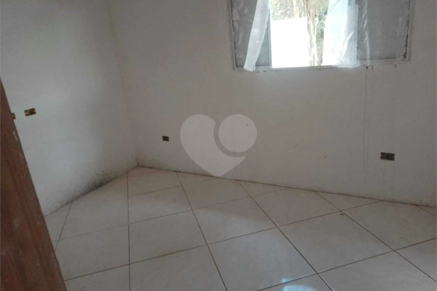 Casa à venda com 2 quartos, sendo 1 suíte, em Canjica (terra Preta), Mairiporã, SP