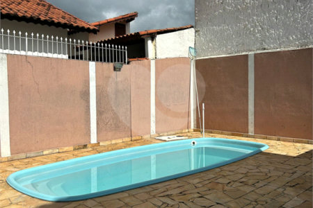 Casa à venda com 3 quartos em Vila Junqueira, São Roque, SP
