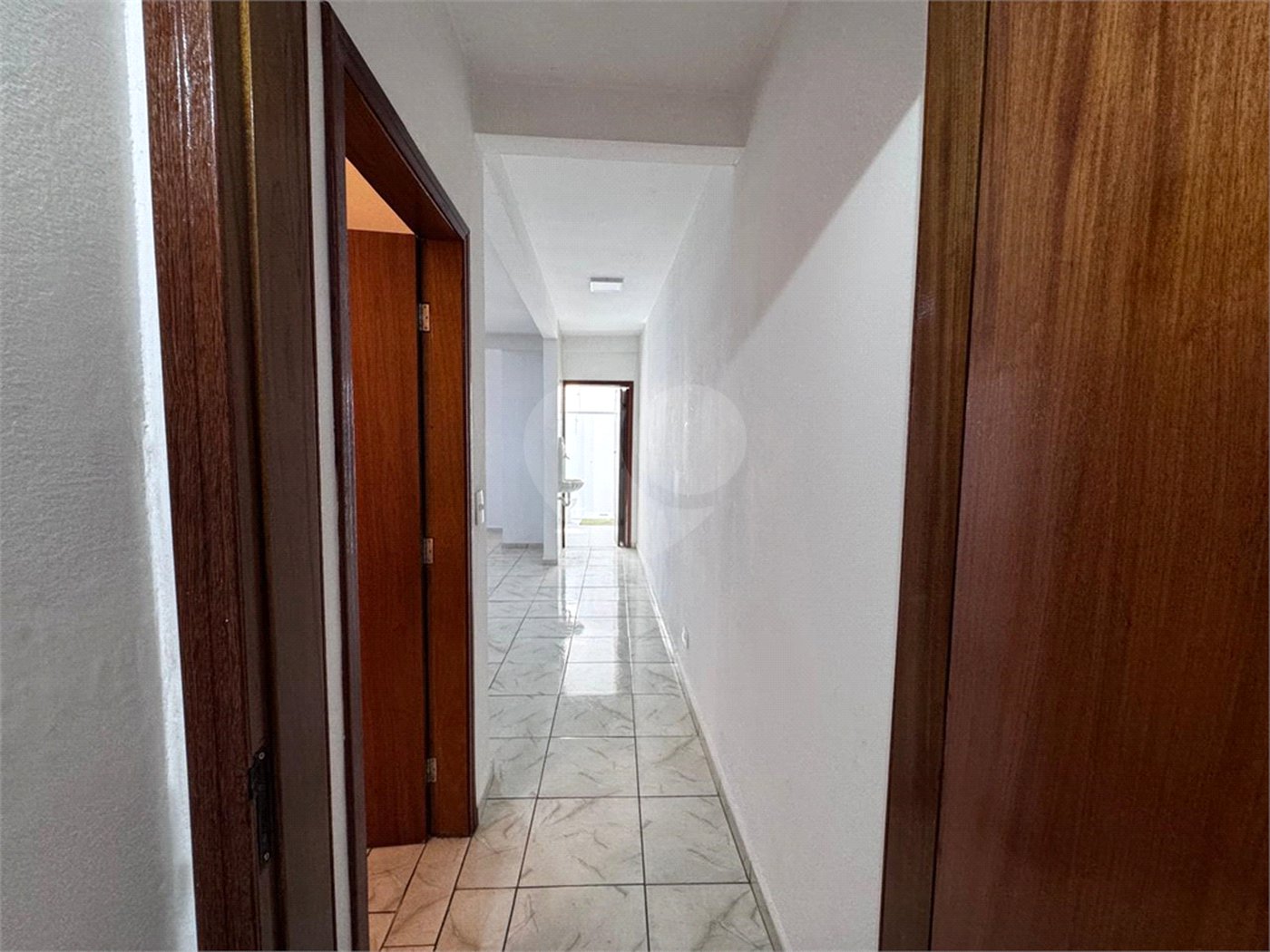Apartamento à venda com 2 quartos, sendo 1 suíte, no Centro, Sorocaba, SP