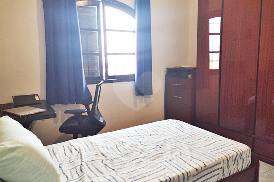 Sobrado à venda com 3 quartos, sendo 1 suíte,  em Vila Maria, São Paulo, SP