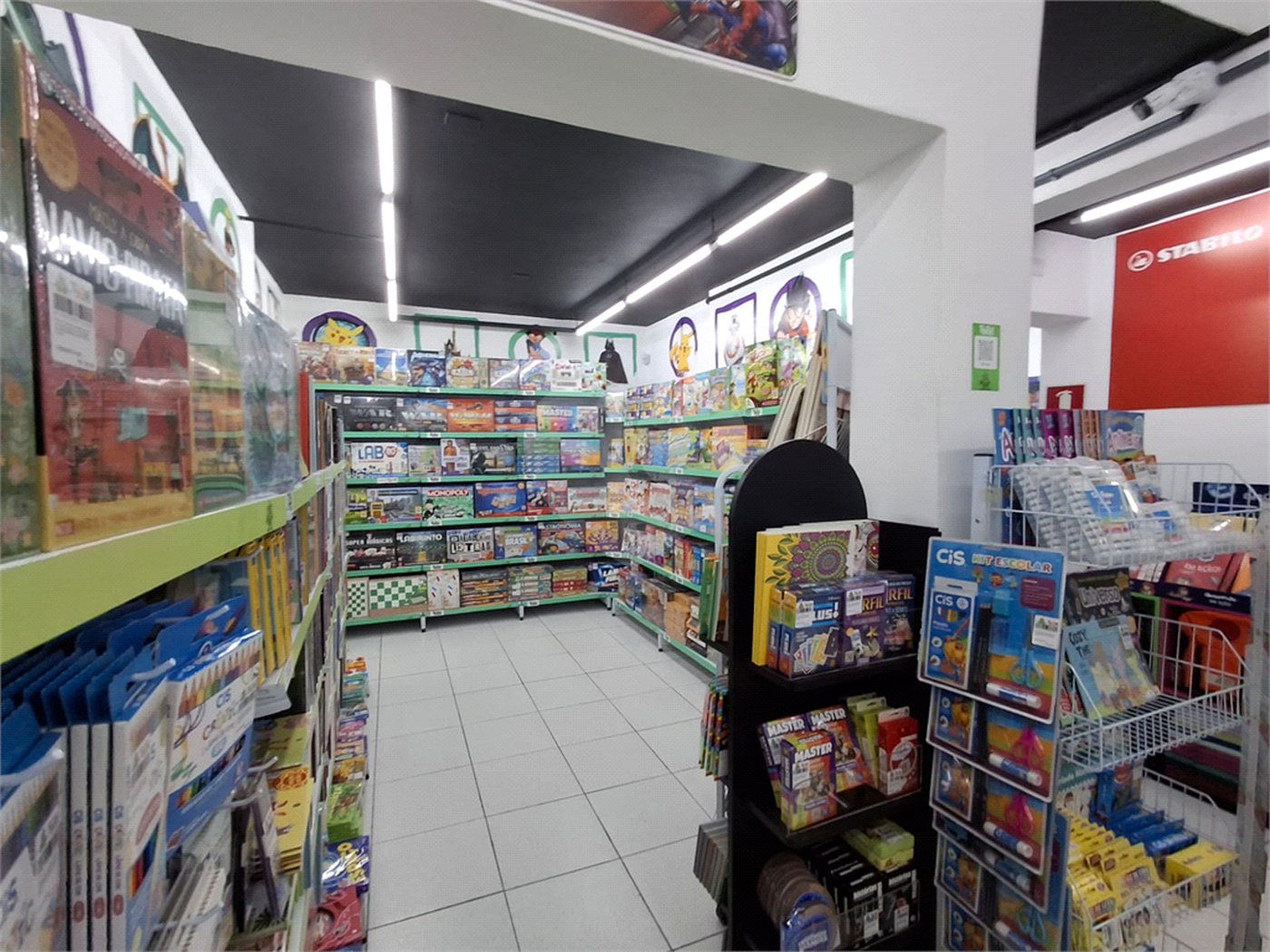 Sobrado à venda com 6 quartos em Campo Belo, São Paulo, SP