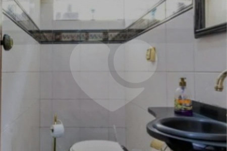 Sobrado à venda com 3 quartos, sendo 1 suíte, em Campo Grande, São Paulo, SP