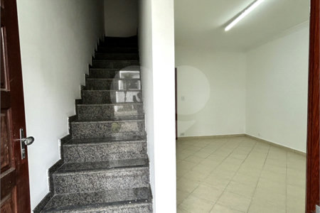 Casa para alugar com 2 quartos, sendo 1 suíte, no condomínio Terra Nostra III, São Paulo - SP