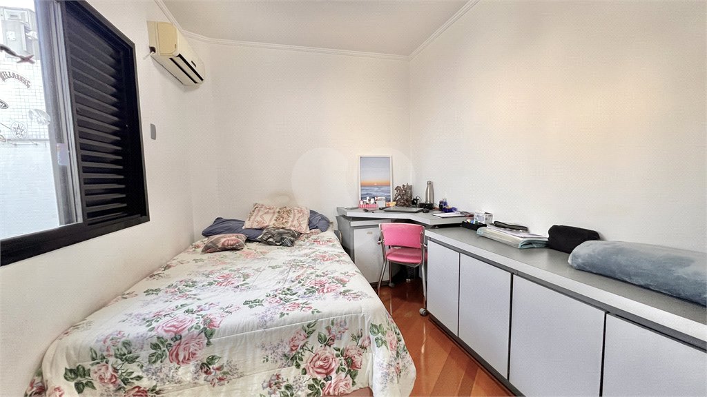 Apartamento à venda com 4 quartos, sendo 1 suíte, em Vila Mariana, São Paulo, SP
