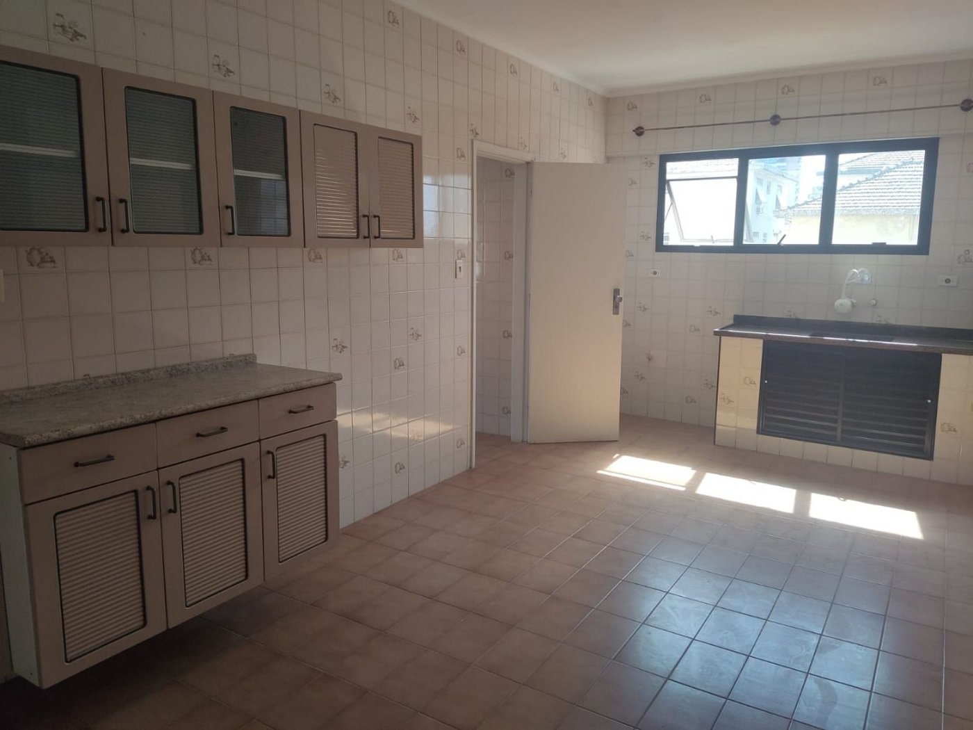 Apartamento com 2 dormitórios à venda, 101 m² por R$ 610.000,00 - Ponta da Praia - Santos/SP