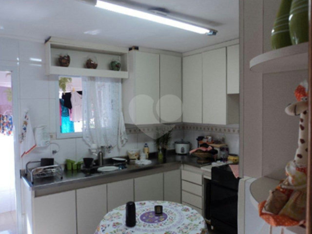 Apartamento à venda com 2 quartos em Vila Romero, São Paulo, SP