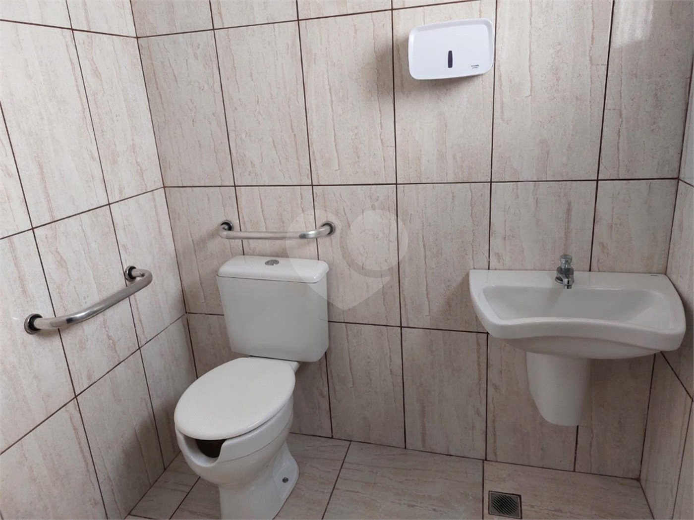 Salão Comercial para alugar no Centro, Atibaia, SP