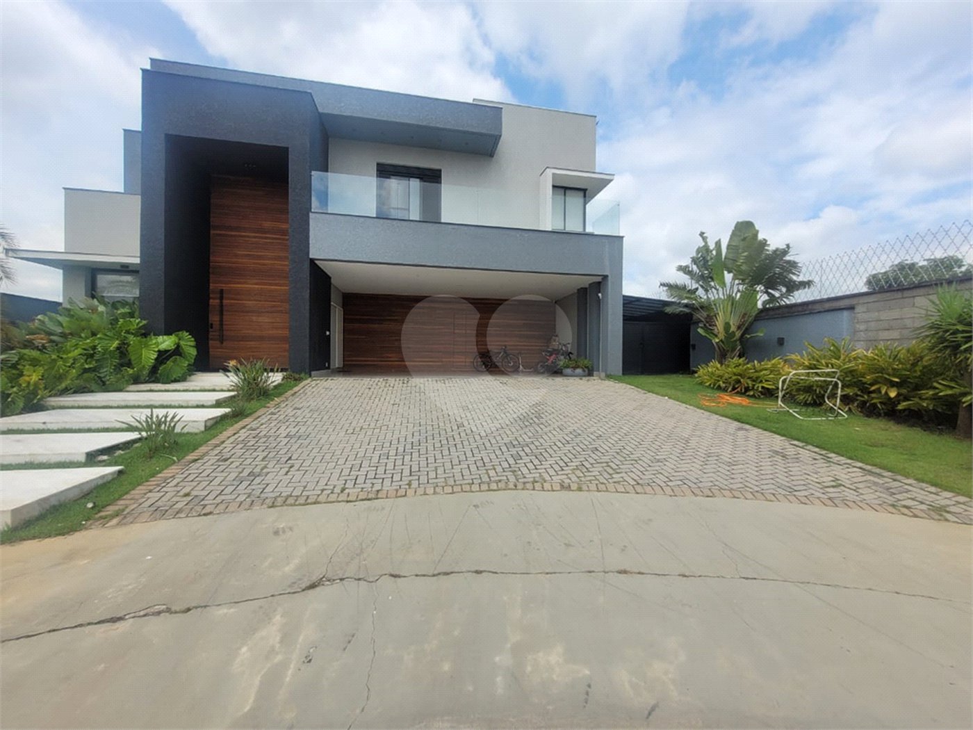 Casa à venda com 4 suítes no condomínio Residencial Saint Patrick, Sorocaba - SP