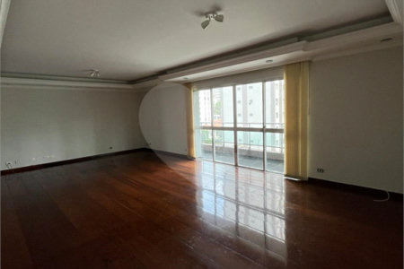 Apartamento à venda com 3 suítes em Aclimação, São Paulo, SP