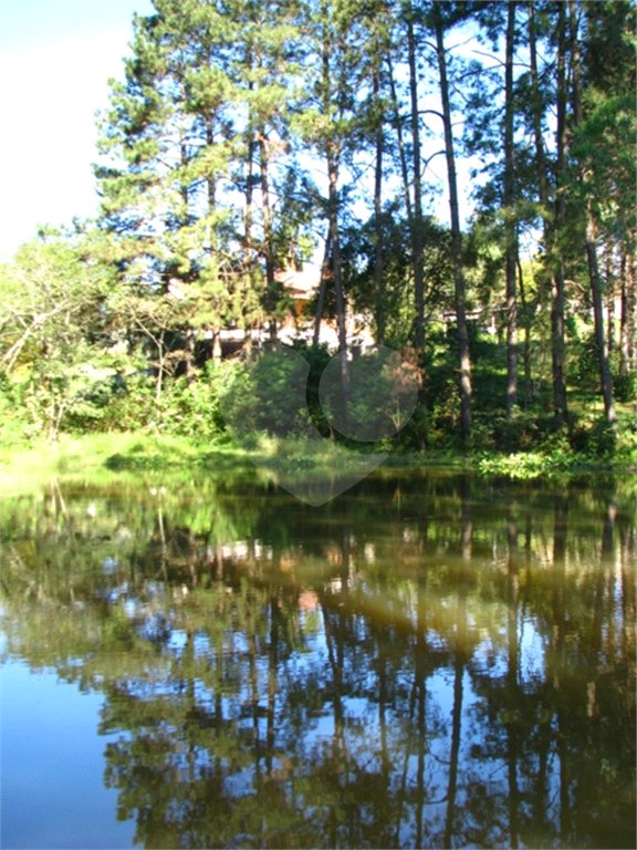 Sítio à venda com 3 quartos, sendo 1 suíte,  em Caputera, Mogi das Cruzes, SP