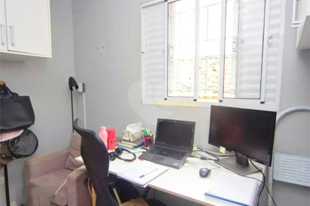 Casa à venda com 3 quartos, sendo 1 suíte,  em Jardim Monte Kemel, São Paulo, SP