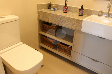 Apartamento à venda com 3 quartos, sendo 1 suíte,  em Botafogo, Rio de Janeiro, RJ