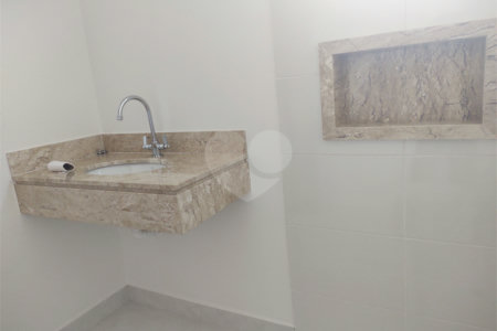 Casa Térrea à venda com 3 suítes em Jardim do Lago, Atibaia, SP