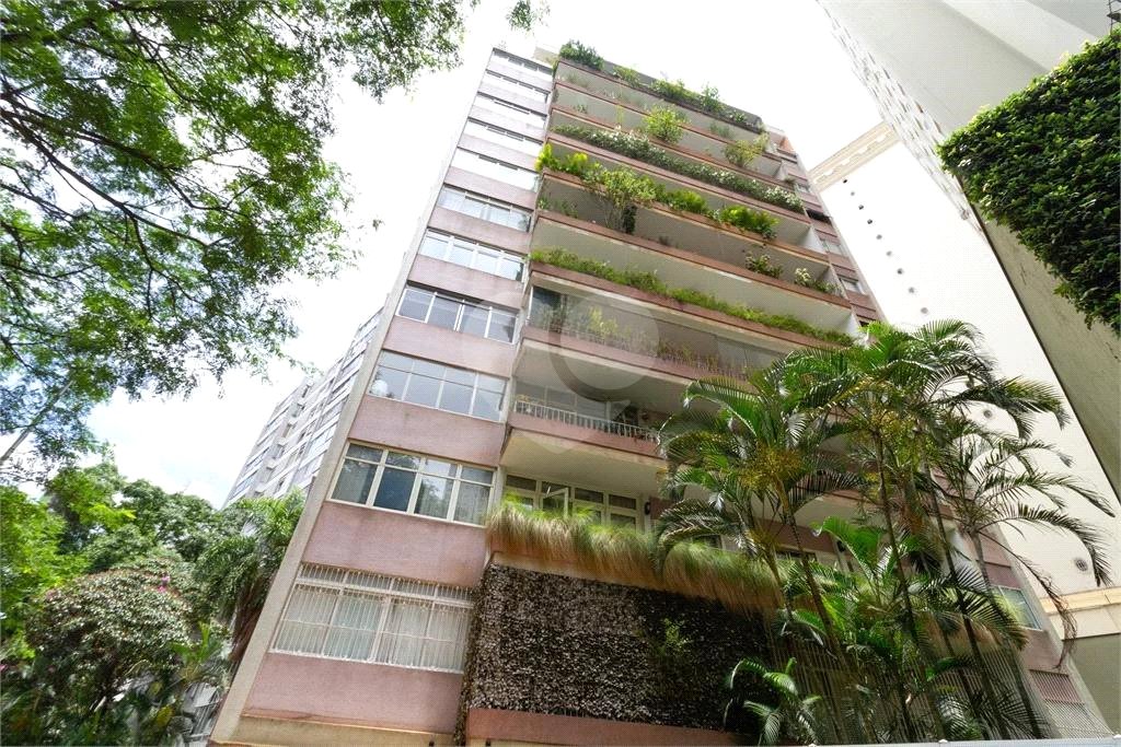 Apartamento à venda com 3 quartos, sendo 1 suíte, em Jardim Paulista, São Paulo, SP