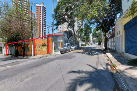 Terreno à venda ou para alugar em Chácara Santo Antônio, São Paulo, SP