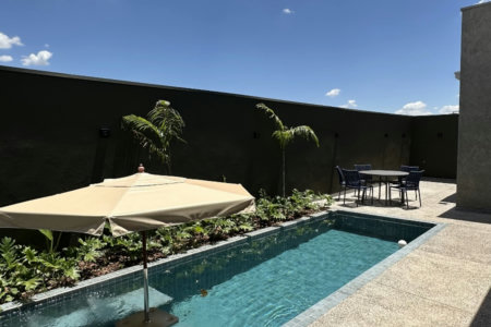 Casa à venda com 4 quartos, sendo 2 suítes,  no condomínio Damha IV, Presidente Prudente - SP