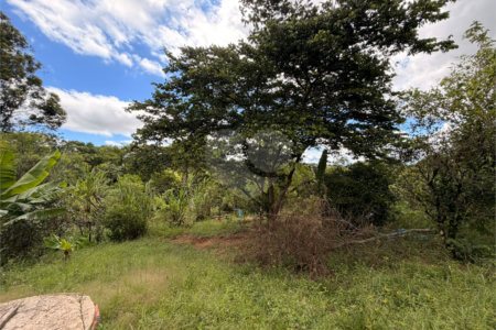 Chácara à venda com 3 quartos, sendo 1 suíte, no Centro, Araçoiaba da Serra, SP