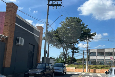 Sobrado para alugar com 3 quartos, sendo 1 suíte, em Vila Petrópolis, Atibaia, SP