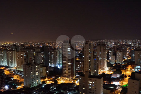 Apartamento à venda com 3 suítes em Santa Teresinha, São Paulo, SP