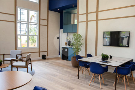 Apartamento à venda com 2 quartos, sendo 1 suíte, em Vila Andrade, São Paulo, SP