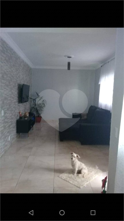 Casa à venda com 4 quartos, sendo 1 suíte, em Parque Santa Rosa, Suzano, SP