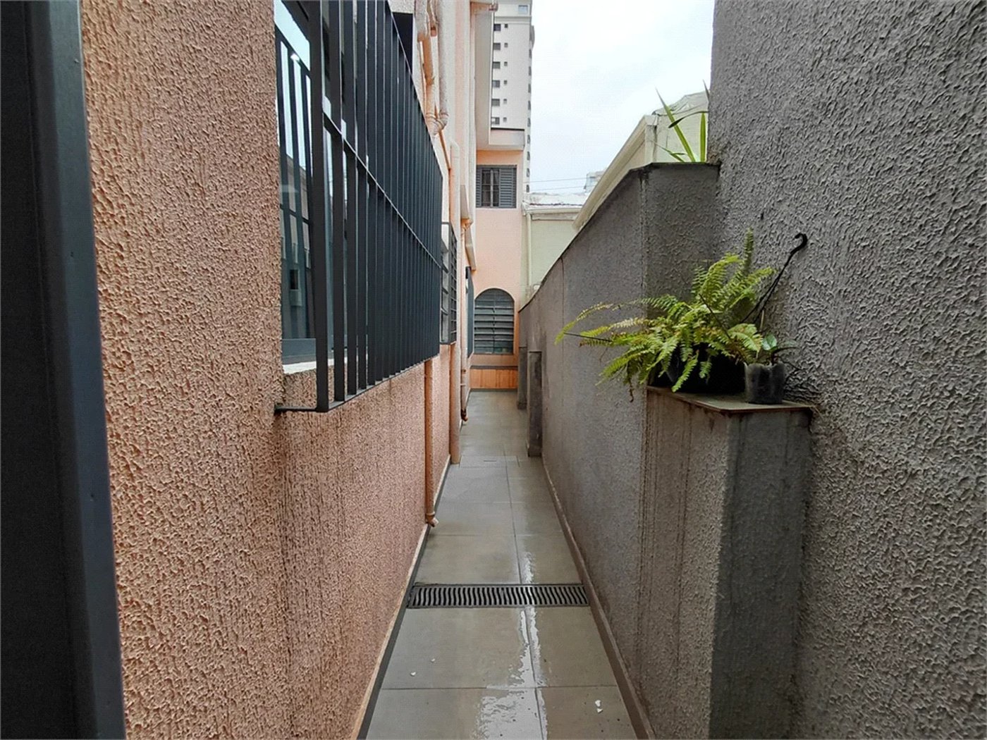 Sobrado à venda com 3 quartos, sendo 1 suíte,  em Vila Romana, São Paulo, SP