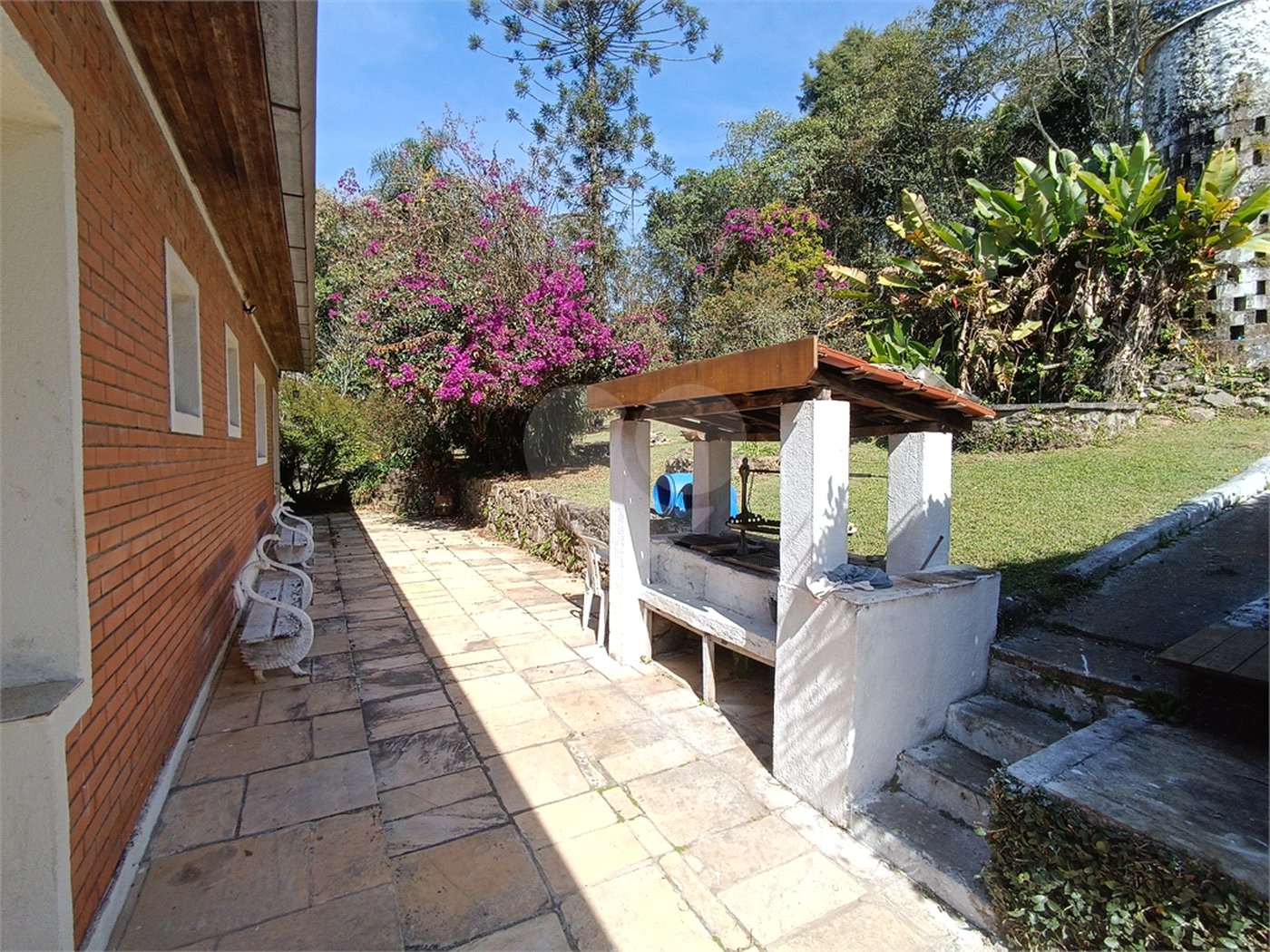 Chácara à venda com 4 quartos em Jardim Cardoso (mailasqui), São Roque, SP