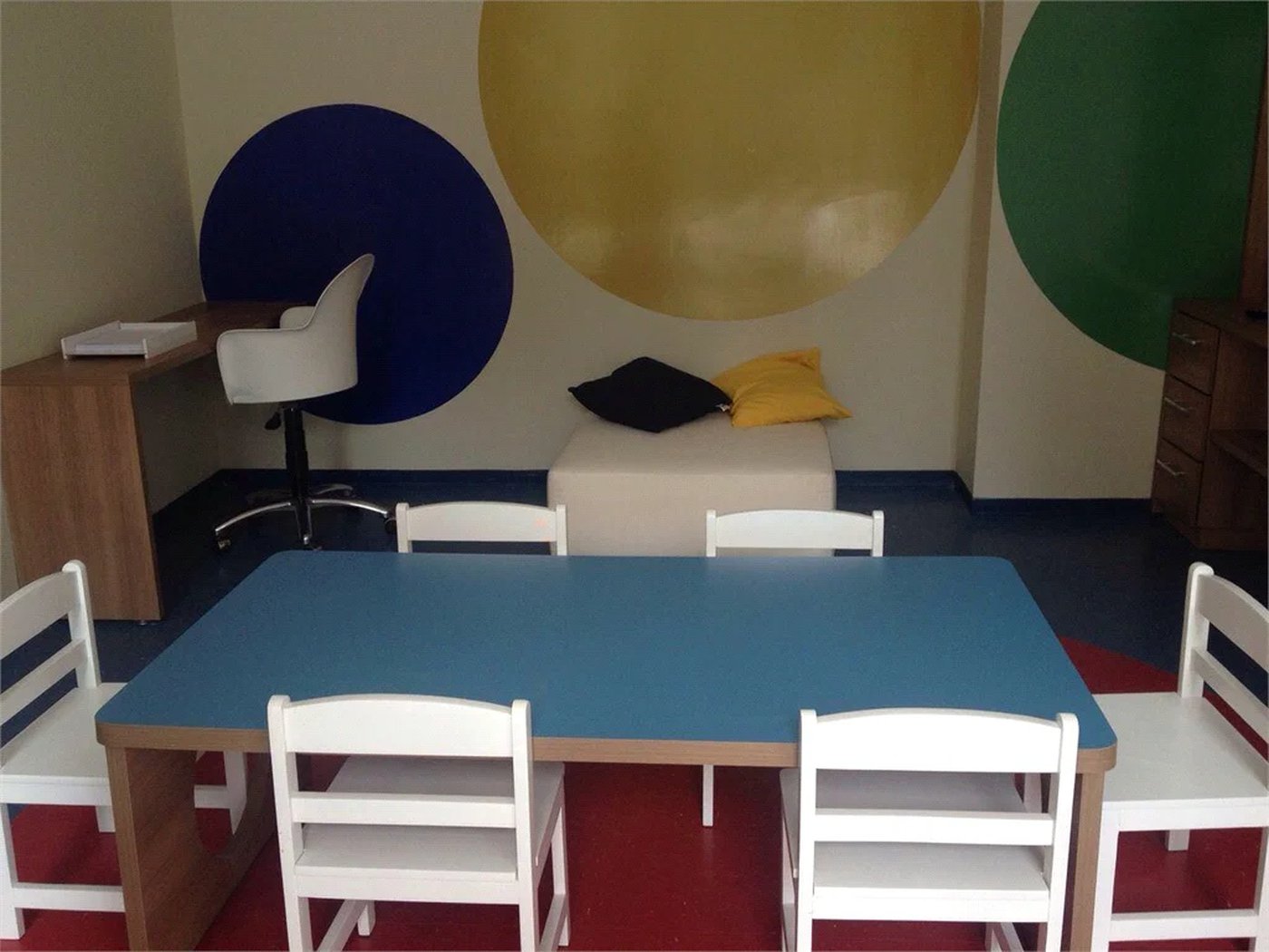 Apartamento à venda com 3 quartos, sendo 1 suíte,  em Jardim Parque Morumbi, São Paulo, SP