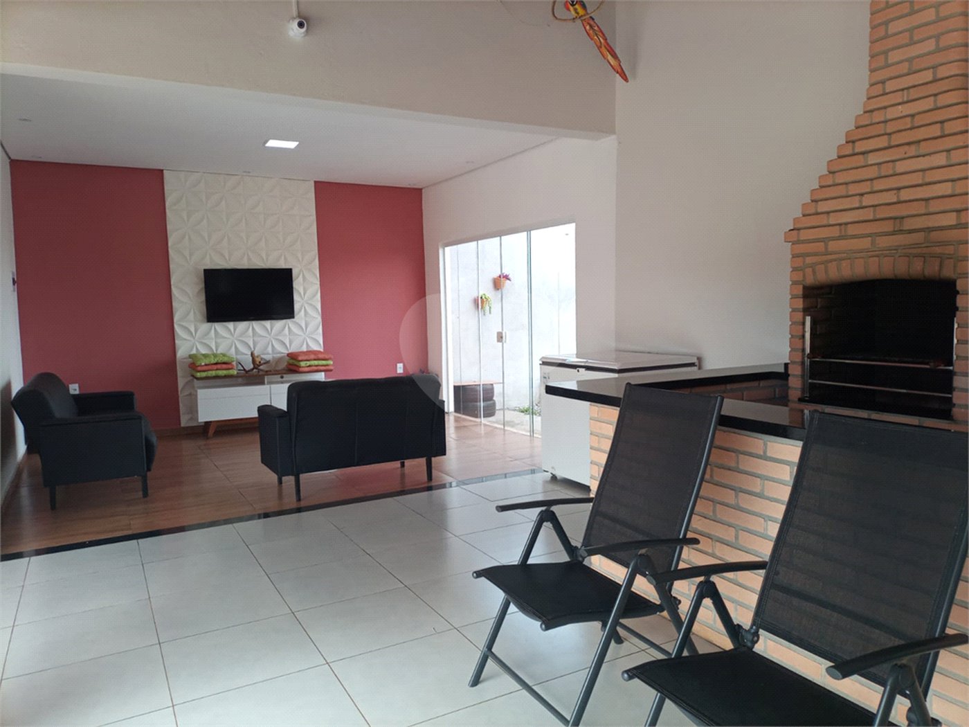Chácara à venda ou para alugar com 2 quartos, sendo 1 suíte,  em Mato Seco, Itapetininga, SP