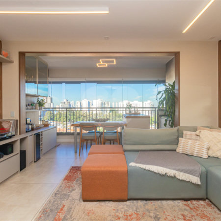 Apartamento à venda com 2 quartos, sendo 1 suíte, em Chácara Santo Antônio (zona Sul), São Paulo, SP
