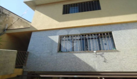 Casa à venda com 3 quartos, sendo 1 suíte, em Vila Santo Estéfano, São Paulo, SP