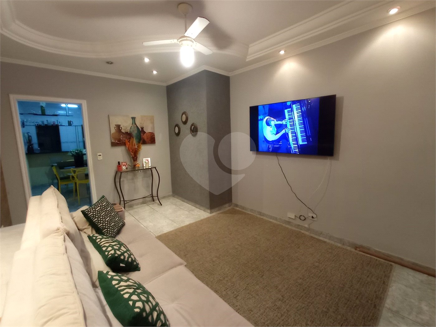 Casa Térrea à venda com 3 quartos em Jardim Santa Bárbara, Sorocaba, SP
