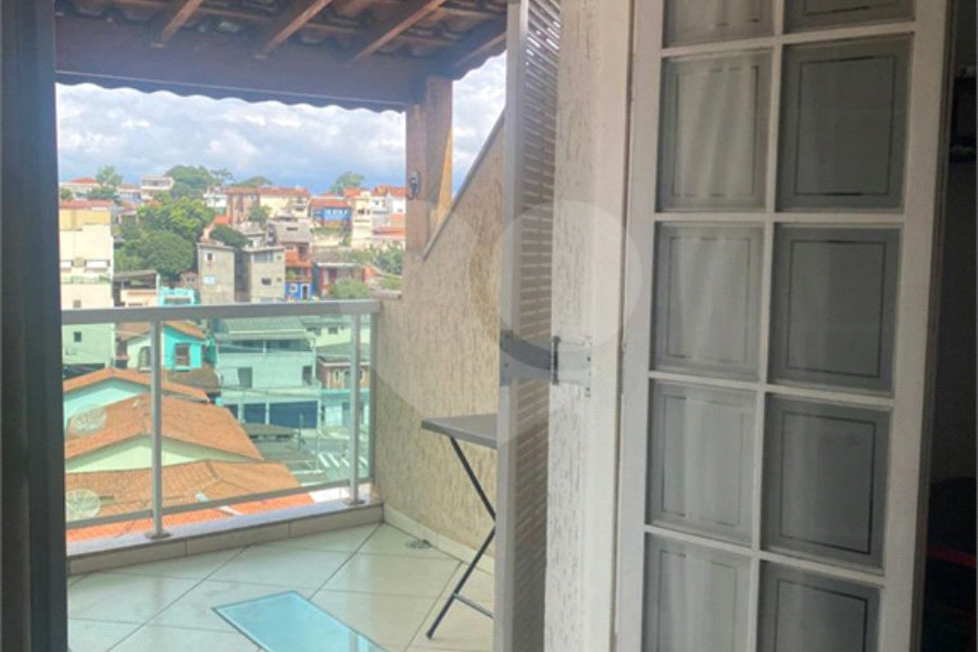 Sobrado à venda com 3 quartos, sendo 2 suítes, em Vila Mazzei, São Paulo, SP