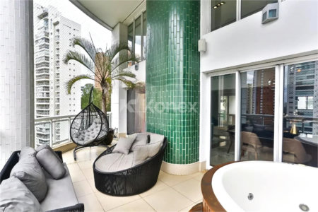 Apartamento à venda com 2 suítes em Jardim Fonte do Morumbi, São Paulo, SP