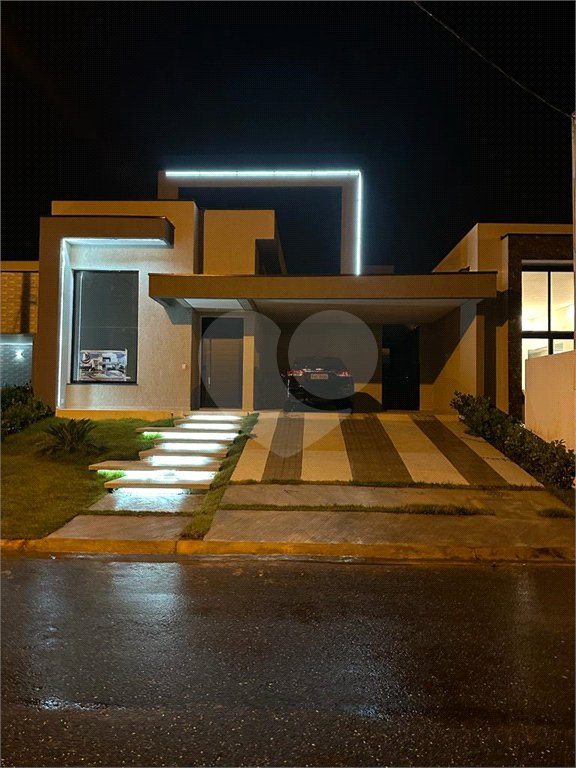 Terreno à venda com 3 suítes no condomínio Residencial Veneza, Mogi das Cruzes - SP