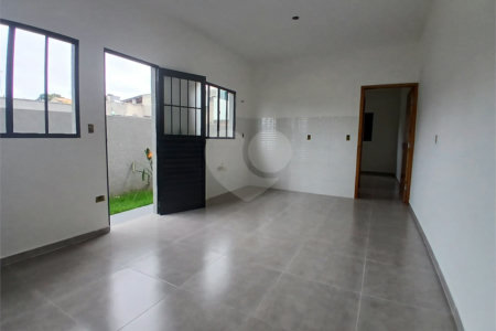Casa à venda com 2 suítes em Jardim São Felipe, Atibaia, SP